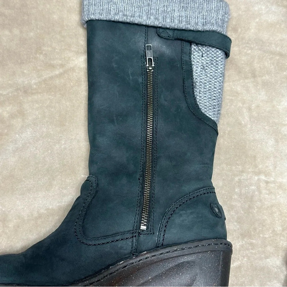 Ugg Women’s Skyfall Suede Wedge Boots Black Insulated Leather 1006145 Size 8 - Picture 9 of 11